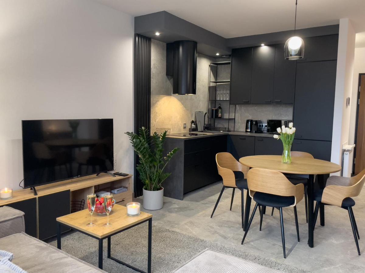 Urban Apartments Premium, Opolska 10 No 90, 2 Free Garages, Self Check-In Katoviçe Dış mekan fotoğraf